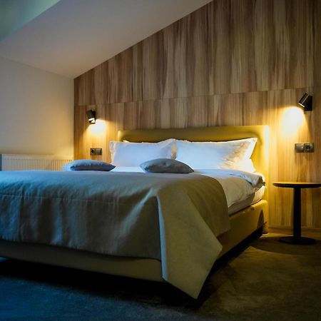 Yaremche Club Hotel Kültér fotó