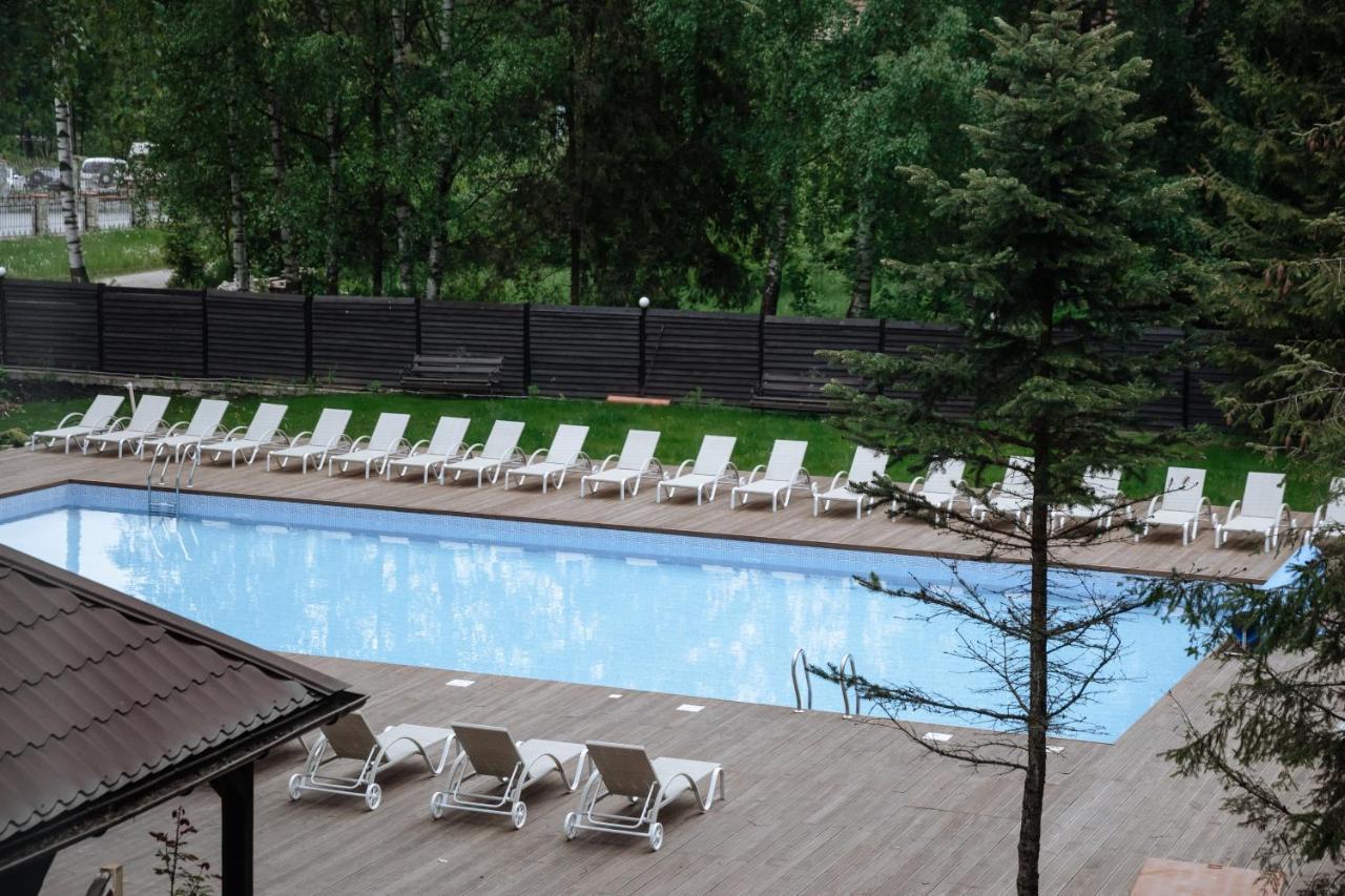 Yaremche Club Hotel Kültér fotó