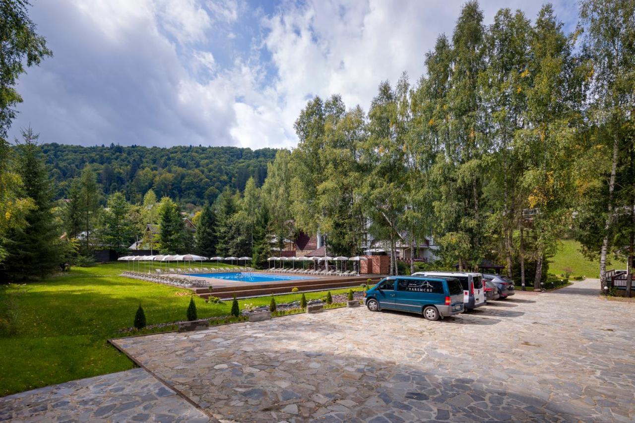 Yaremche Club Hotel Kültér fotó